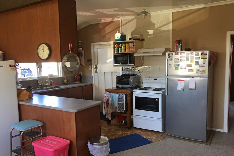 Photo of property in 16 Conway Street, Oamaru North, Oamaru, 9400