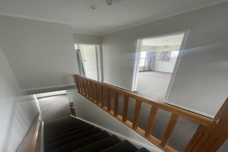 Photo of property in 11 Waitemata Road, Hauraki, Auckland, 0622
