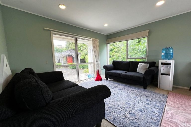 Photo of property in 7 Godwin Court, Unsworth Heights, Auckland, 0632