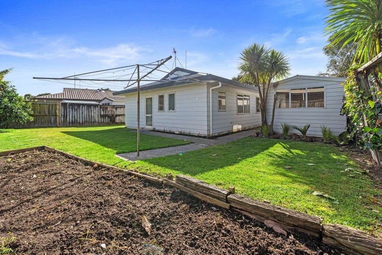 Photo of property in 17c Belray Place, Papamoa Beach, Papamoa, 3118