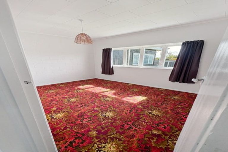 Photo of property in 7a-b Jull Crescent, Waipukurau, 4200