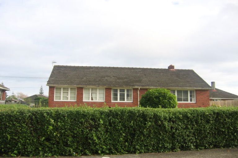 Photo of property in 8 Puketapu Grove, Waiwhetu, Lower Hutt, 5010