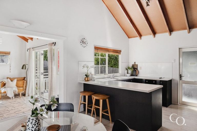 Photo of property in 13b Percy Road, Papamoa Beach, Papamoa, 3118