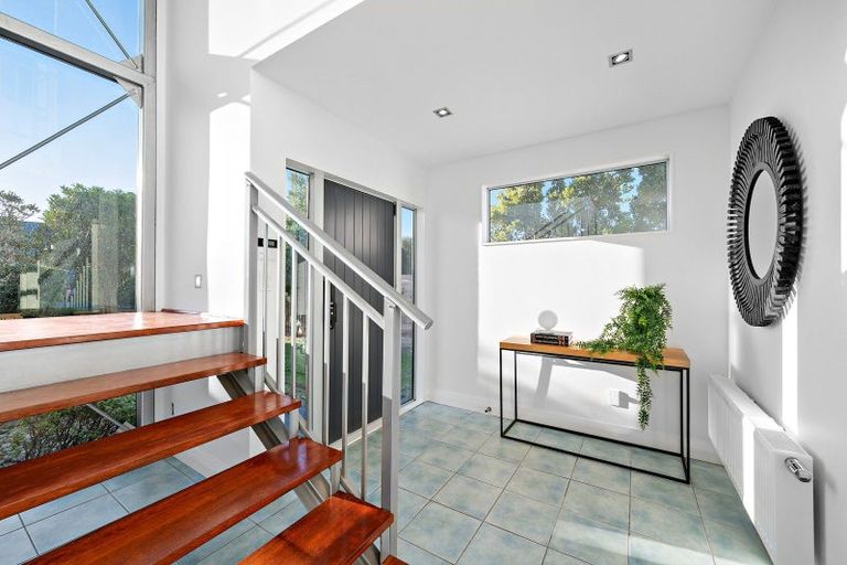 Photo of property in 127 Homebush Road, Khandallah, Wellington, 6035