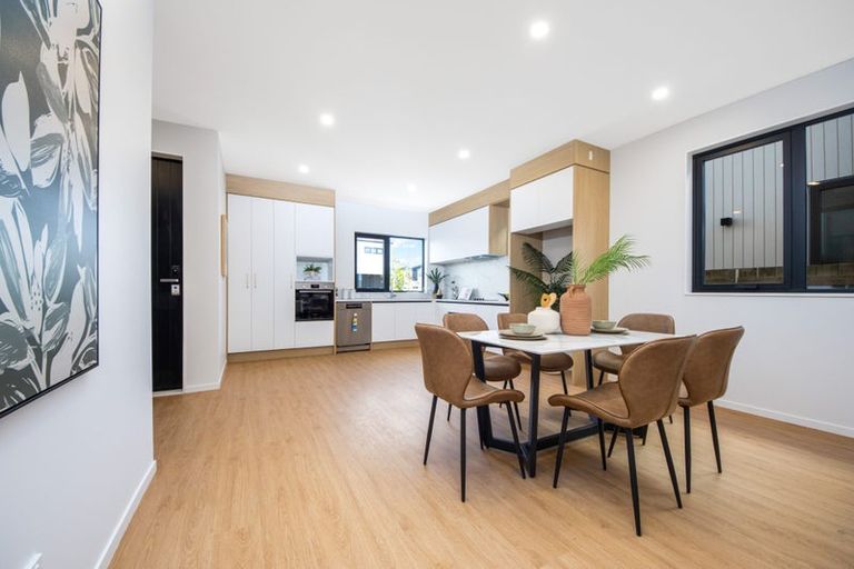 Photo of property in 6 Kiekie Street, Westgate, 0814