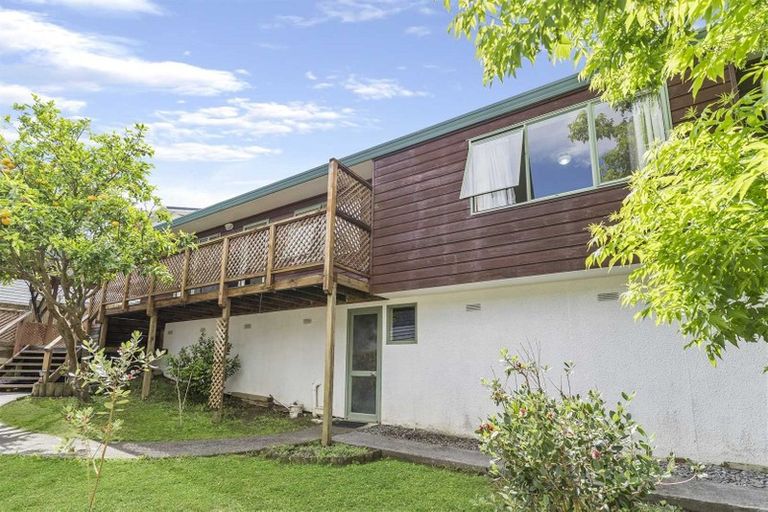 Photo of property in 2/4 Gibraltar Street, Howick, Auckland, 2014