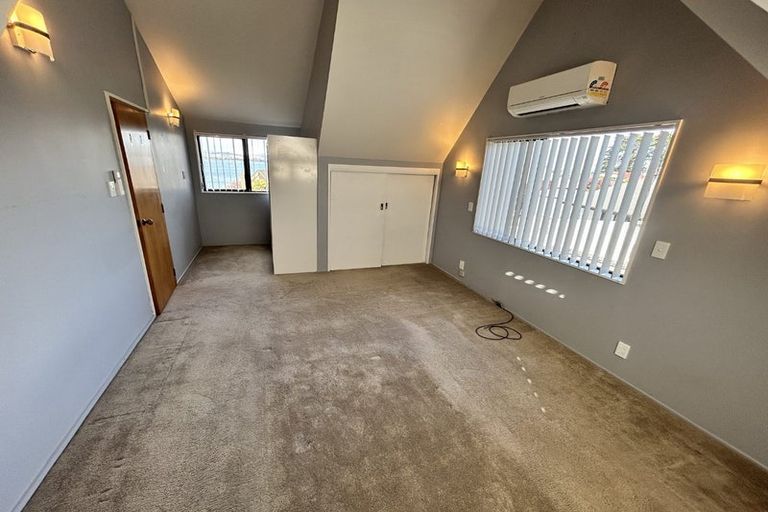 Photo of property in 58 Carnoustie Drive, Wattle Downs, Auckland, 2103