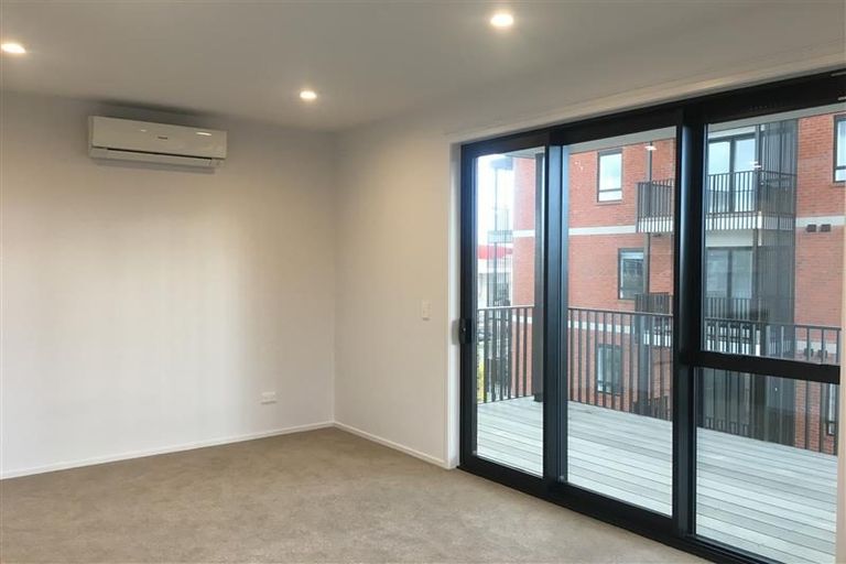 Photo of property in 207/81 Mapou Road, Hobsonville, Auckland, 0616