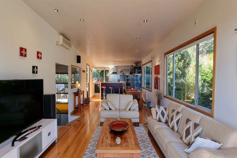 Photo of property in 13 Karekare Road, Raumati South, Paraparaumu, 5032