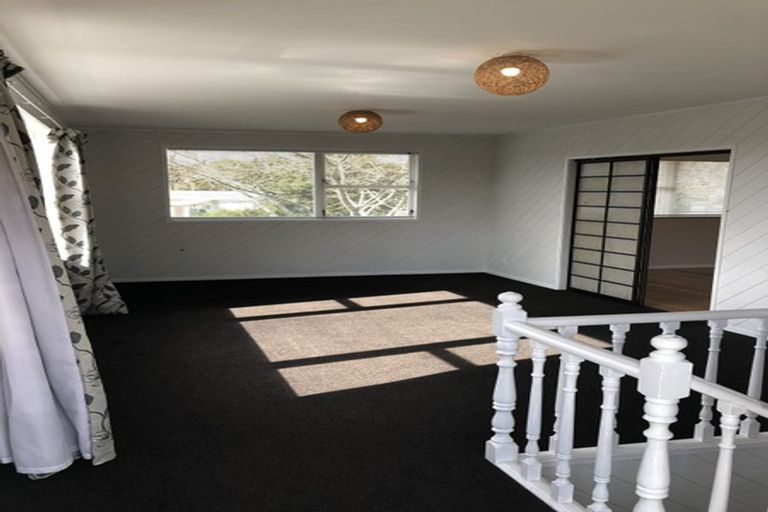 Photo of property in 39 Mason Street, New Lynn, Auckland, 0600