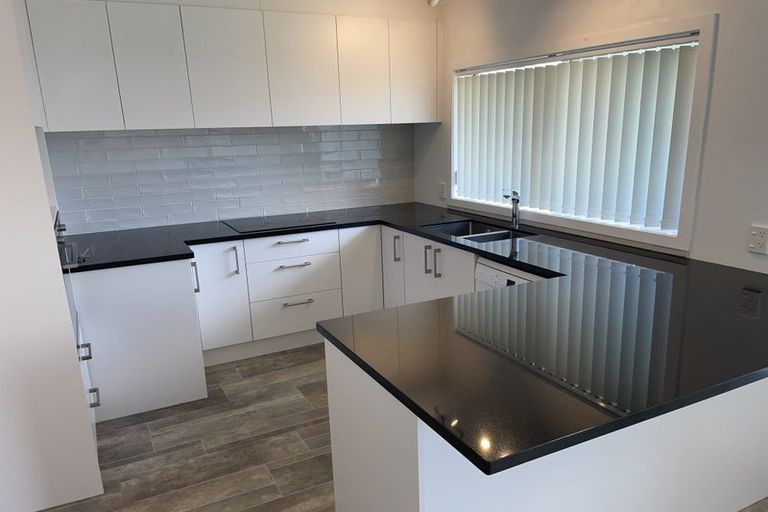 Photo of property in 125 Ridge Road, Howick, Auckland, 2014