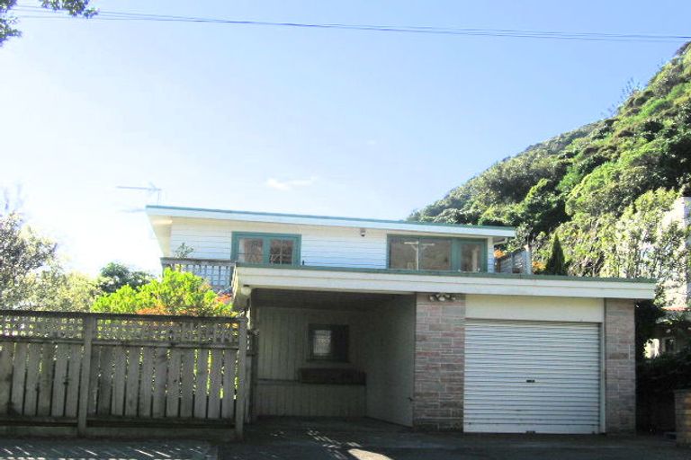 Photo of property in 7 Kowhai Street, Eastbourne, Lower Hutt, 5013
