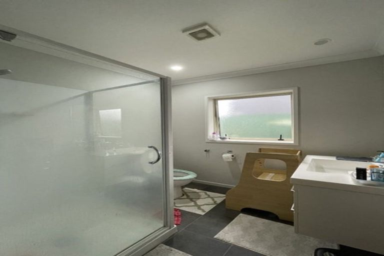 Photo of property in 2 Harmens Way, Greerton, Tauranga, 3112