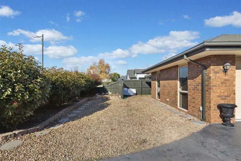 Photo of property in 22 Masefield Drive, Rolleston, 7614