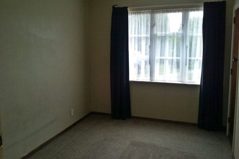 Photo of property in 26-27 Esk Street, Roslyn, Palmerston North, 4414