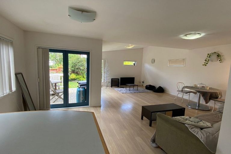 Photo of property in 9a Agathis Avenue, Mairangi Bay, Auckland, 0630