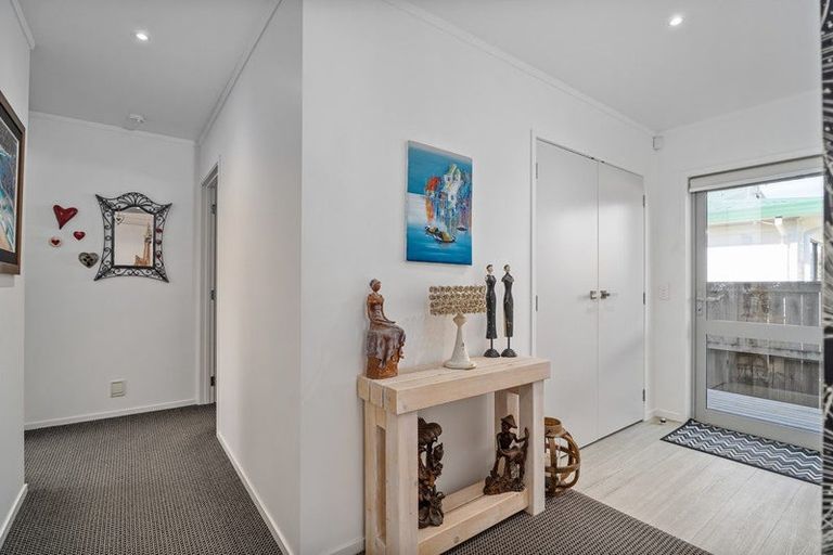 Photo of property in 36 Oyster Drive, Cooks Beach, Whitianga, 3591