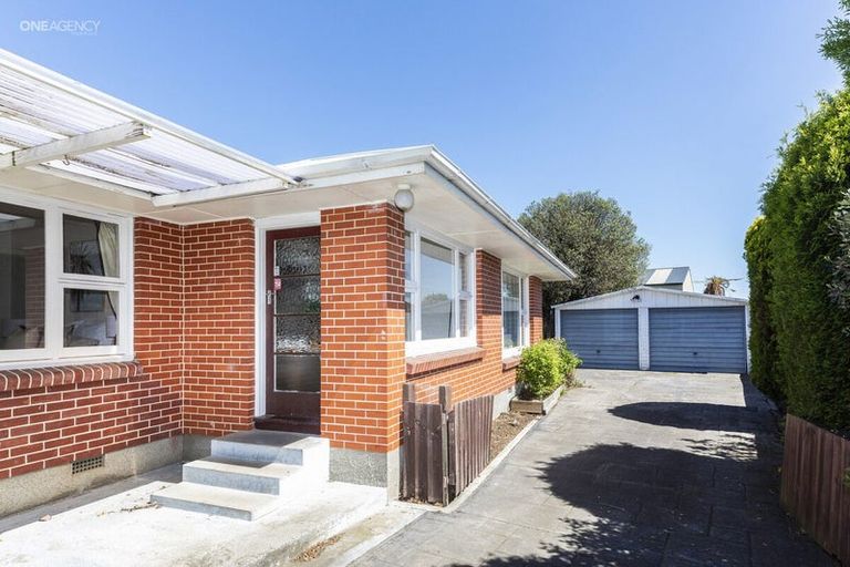 Photo of property in 25 Fenhall Street, Russley, Christchurch, 8042