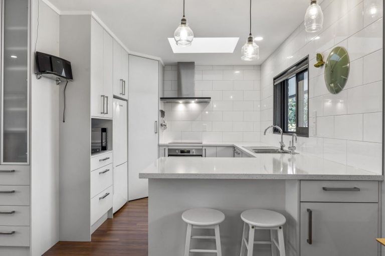 Photo of property in 7a Iwa-iti Street, Waitara, 4320