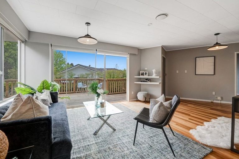 Photo of property in 14 Orton Street, Glenfield, Auckland, 0627