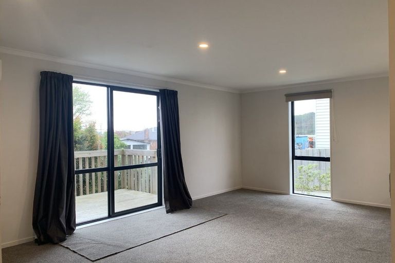 Photo of property in 10b Rosier Road, Glen Eden, Auckland, 0602