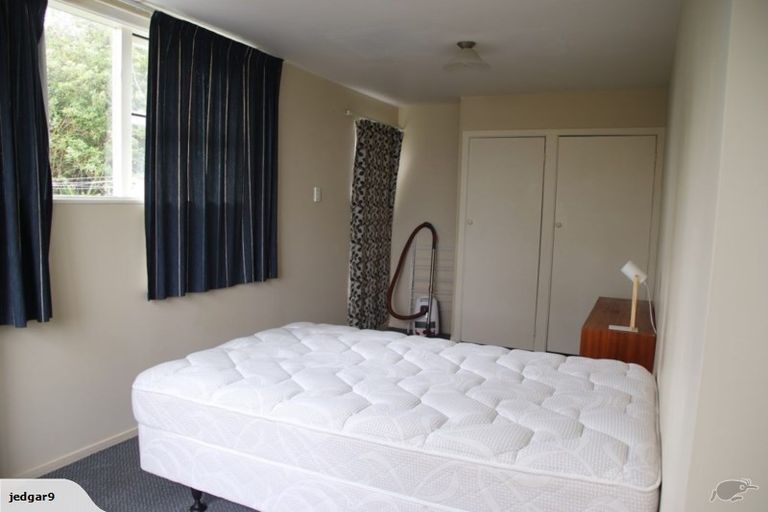 Photo of property in 1/9 Pemberton Avenue, Bayview, Auckland, 0629
