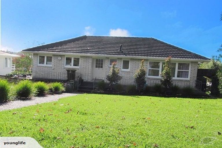 Photo of property in 1/51 Drake Street, Howick, Auckland, 2014