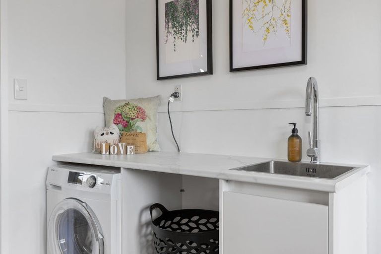 Photo of property in 65 Young Street, Morrinsville, 3300