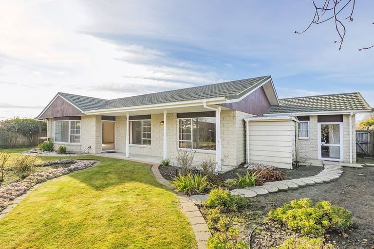 Photo of property in 3/12 Lagan Street, Belfast, Christchurch, 8051