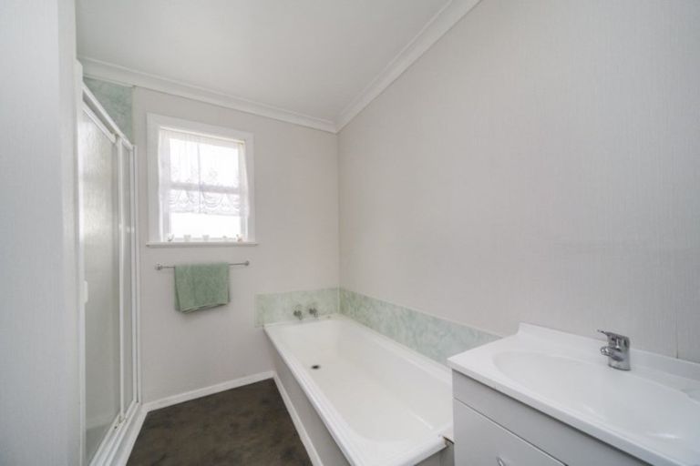 Photo of property in 11 Marriner Street, Highbury, Palmerston North, 4412