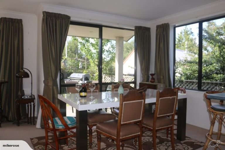 Photo of property in 10 Mata Close, Tahunanui, Nelson, 7011