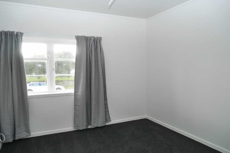 Photo of property in 30 Michael Road, Paraparaumu Beach, Paraparaumu, 5032