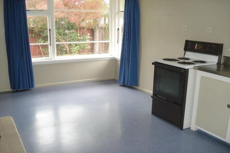 Photo of property in 110 Maidstone Road, Ilam, Christchurch, 8041