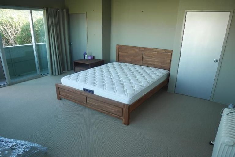 Photo of property in 47 Korokoro Road, Korokoro, Lower Hutt, 5012