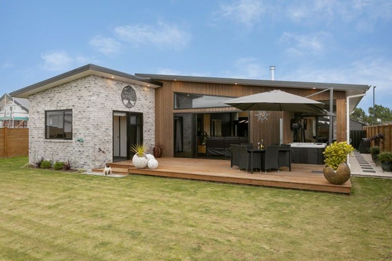 Photo of property in 67 Harakeke Drive, Wharewaka, Taupo, 3330