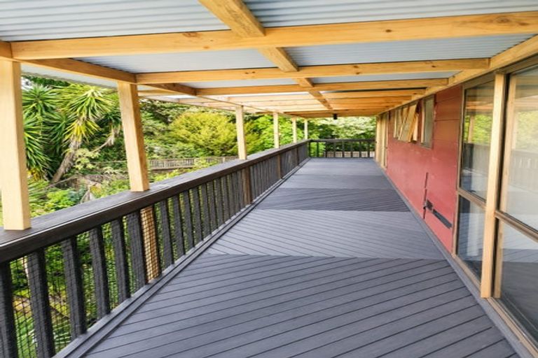 Photo of property in 1 Bluewater Place, Wattle Downs, Auckland, 2103