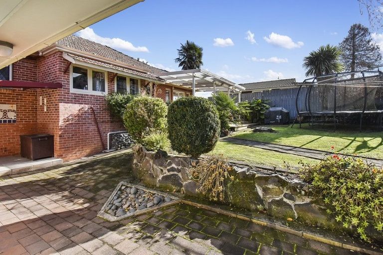 Photo of property in 39 Grande Vue Road, Hillpark, Auckland, 2102