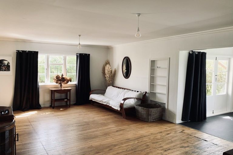 Photo of property in 110 Main Road, Harihari, 7884