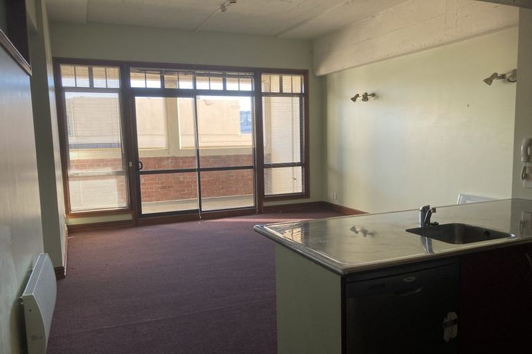 Photo of property in Pirie Street Townhouses, 28/35 Pirie Street, Mount Victoria, Wellington, 6011