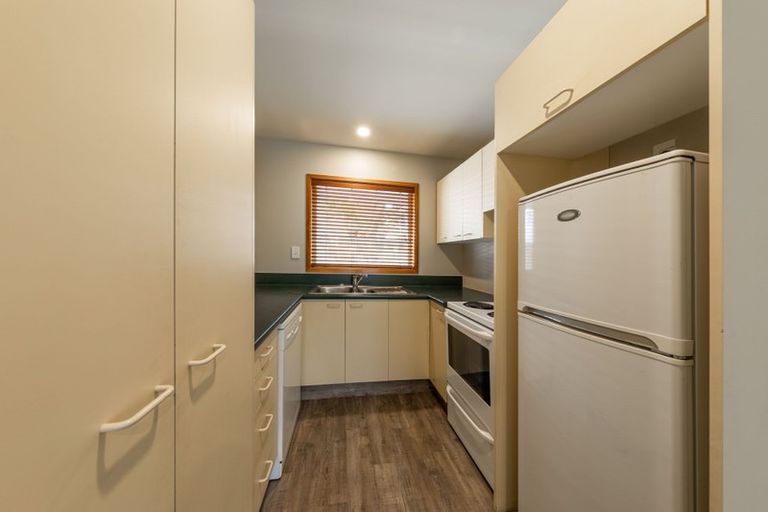 Photo of property in 2/14 Springfield Road, St Albans, Christchurch, 8014