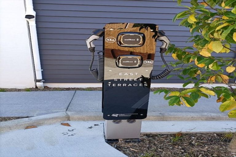 Photo of property in 13b East Street, Pukekohe, 2120