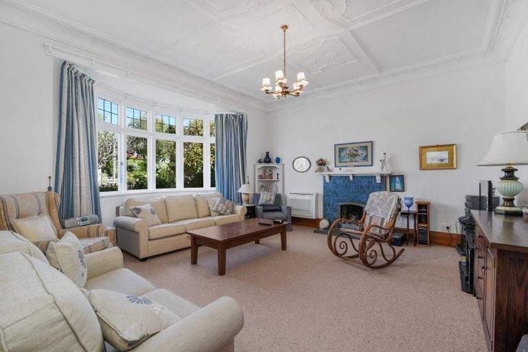 Photo of property in 24 Sandringham Street, Saint Clair, Dunedin, 9012