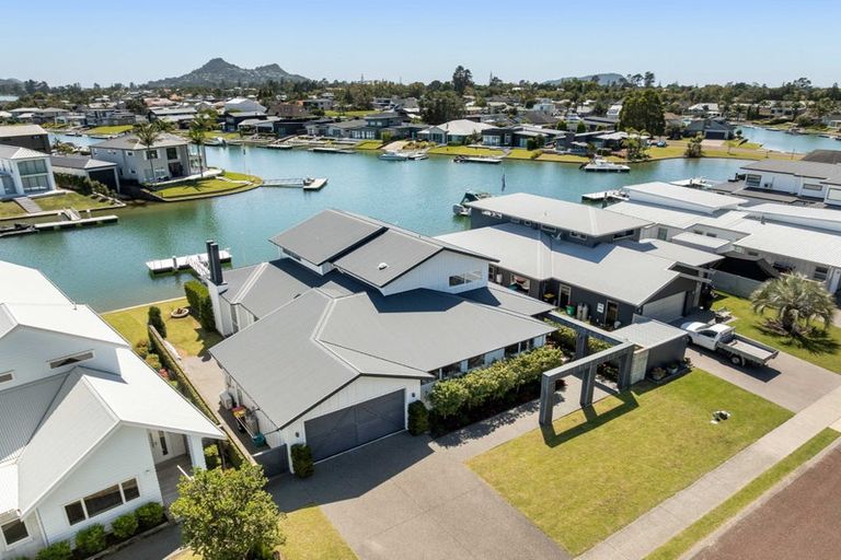 Photo of property in 308 Waterways Parade, Pauanui, Hikuai, 3579