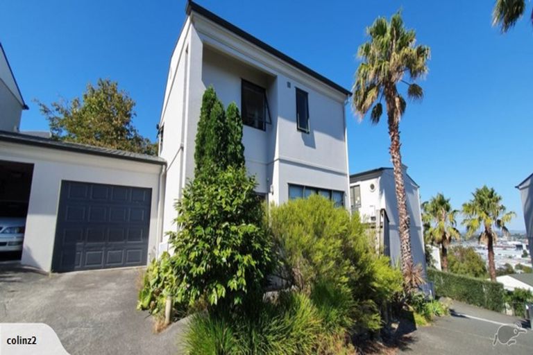Photo of property in 2/69 Target Road, Totara Vale, Auckland, 0629