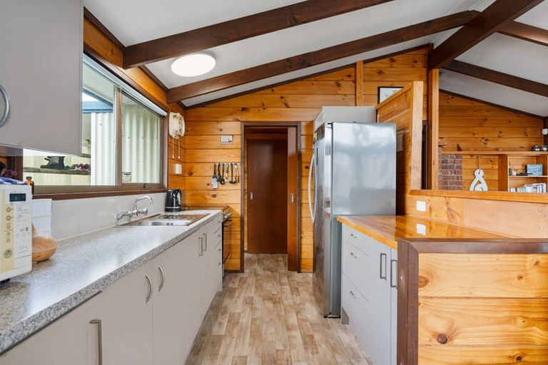 Photo of property in 15 Pitkethley Circle, Pauanui, Hikuai, 3579