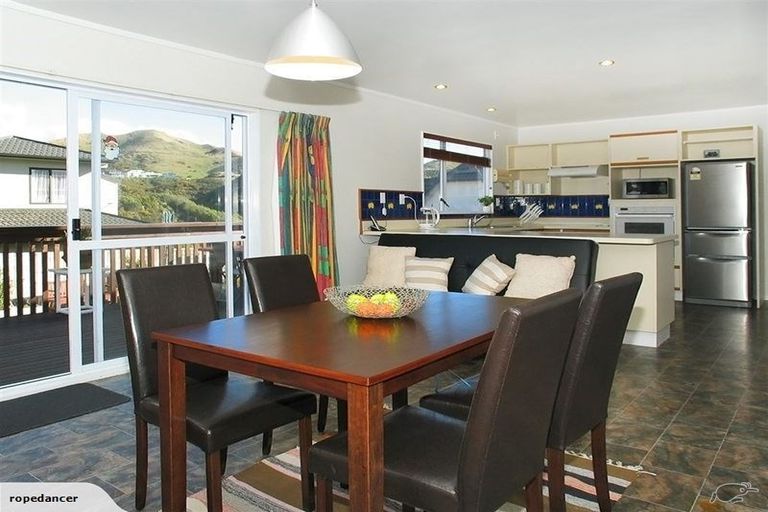 Photo of property in 4 Swinford Crescent, Johnsonville, Wellington, 6037