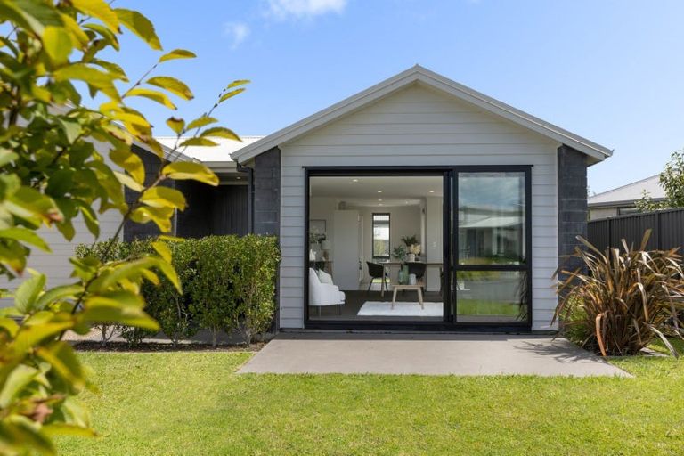 Photo of property in 9 Simms Close, Pyes Pa, Tauranga, 3112