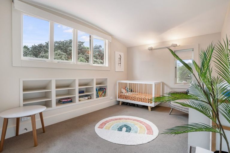 Photo of property in 8 Crossfield Road, Glendowie, Auckland, 1071