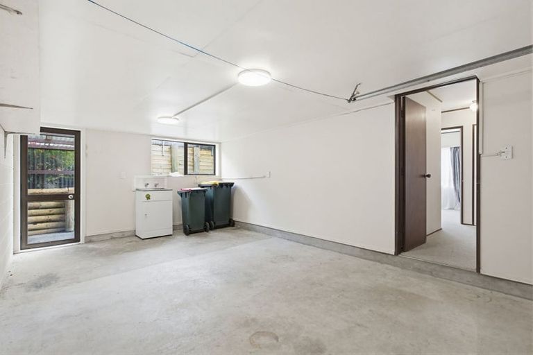 Photo of property in 2a Civic Place, Waiuku, 2123