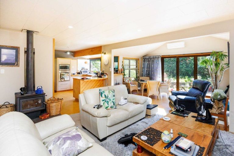 Photo of property in 11-13 Ferry Street, Foxton Beach, Foxton, 4815